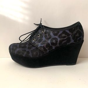Pony Leopard Platform Derby